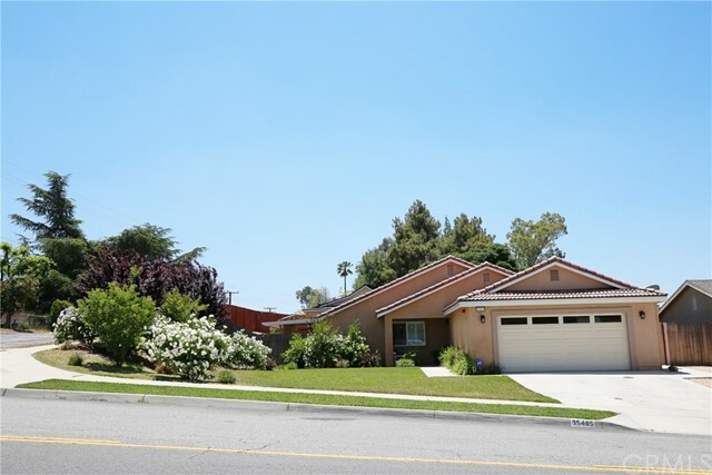 Property Photo:  35485 Date Avenue  CA 92399 