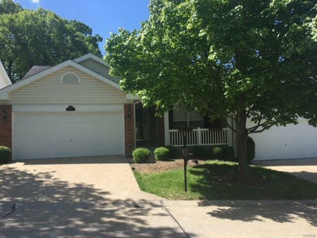 Property Photo: 10255 Greenwich Place 63123