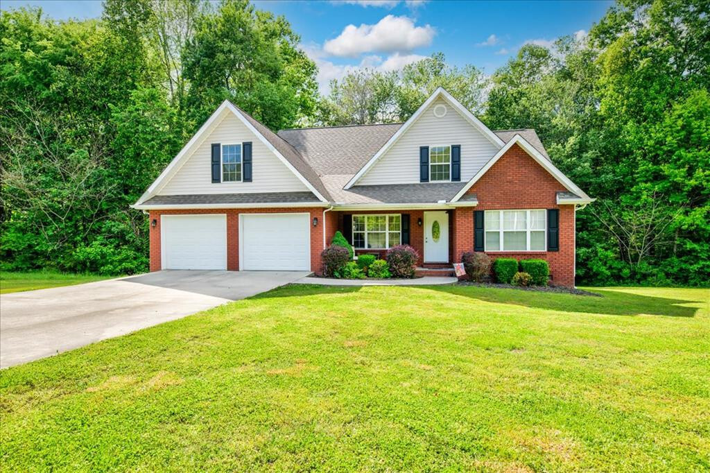 Property Photo: 105 Shadows Lawn Drive TN 37303