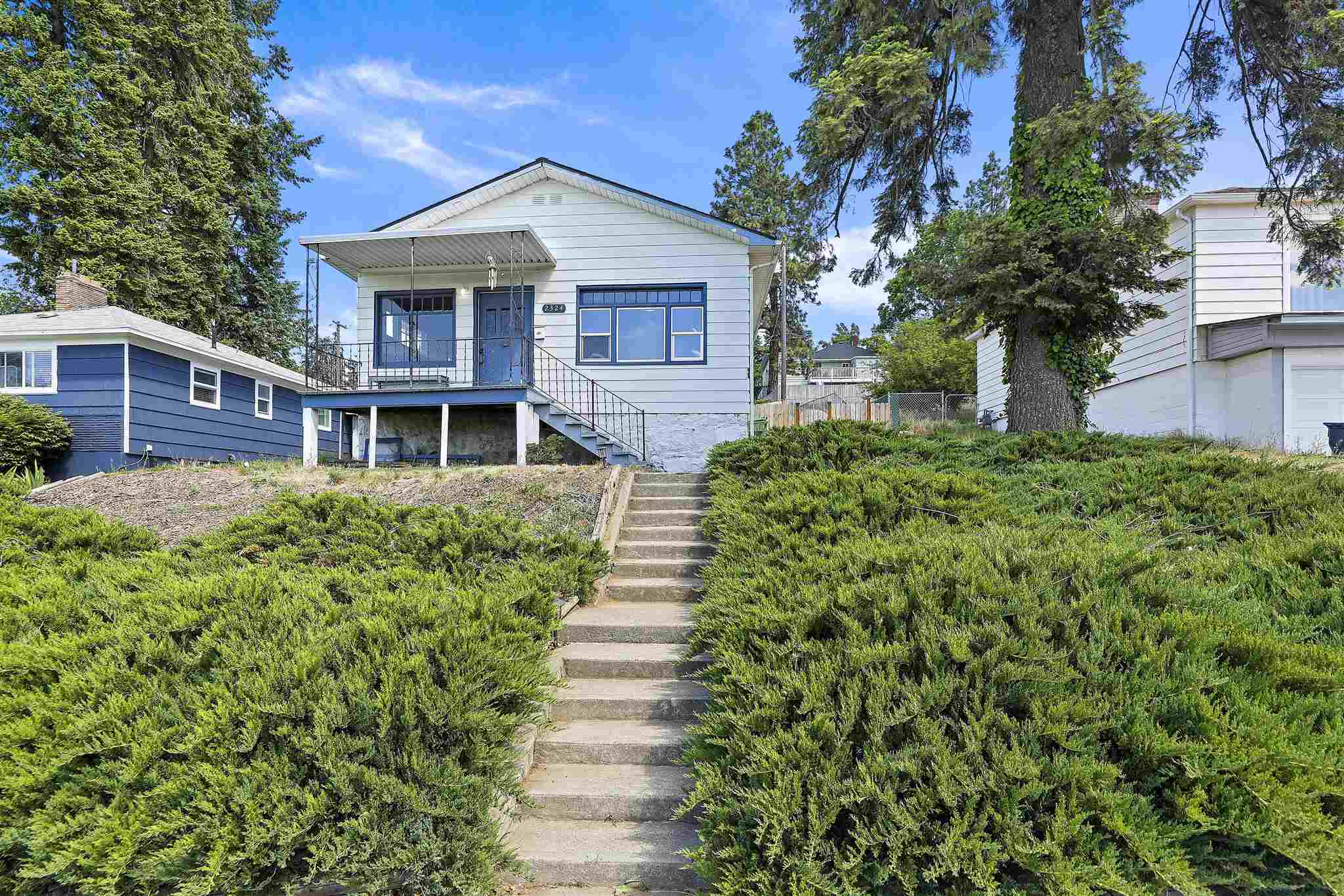 Property Photo:  2324 W Dalton Ave  WA 99205 