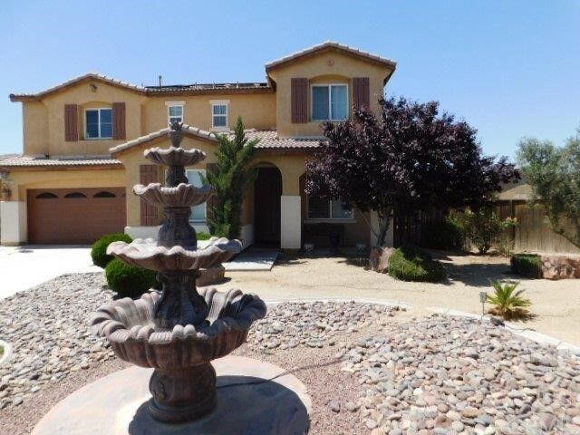 Property Photo:  11833 Elliot Way  CA 92392 