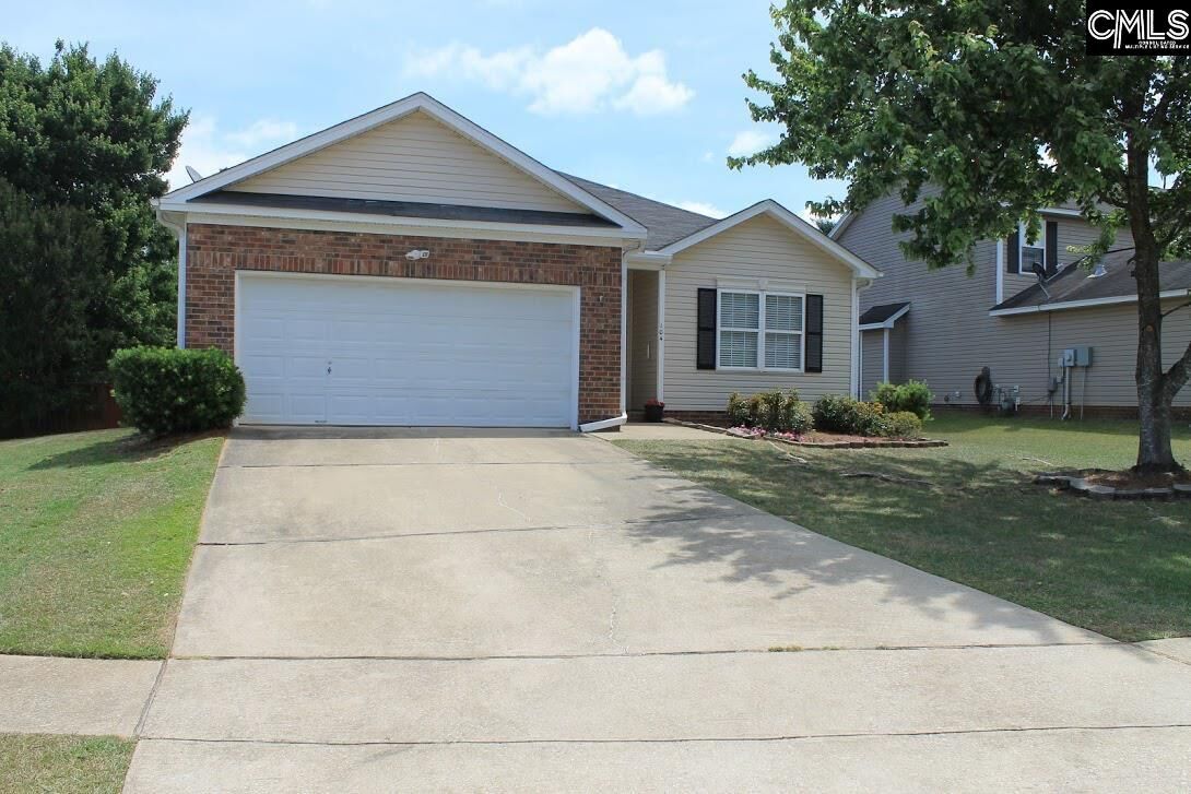 Property Photo:  104 Deweeses  SC 29072 