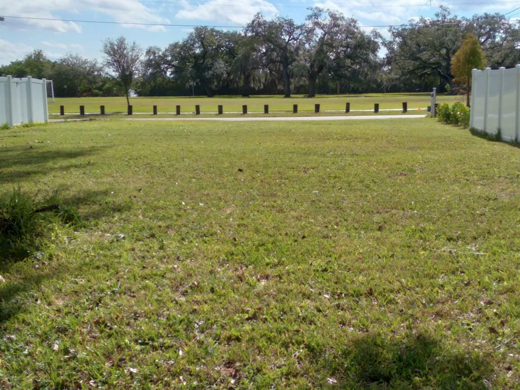 Property Photo: 2820 Corrine Street FL 33605