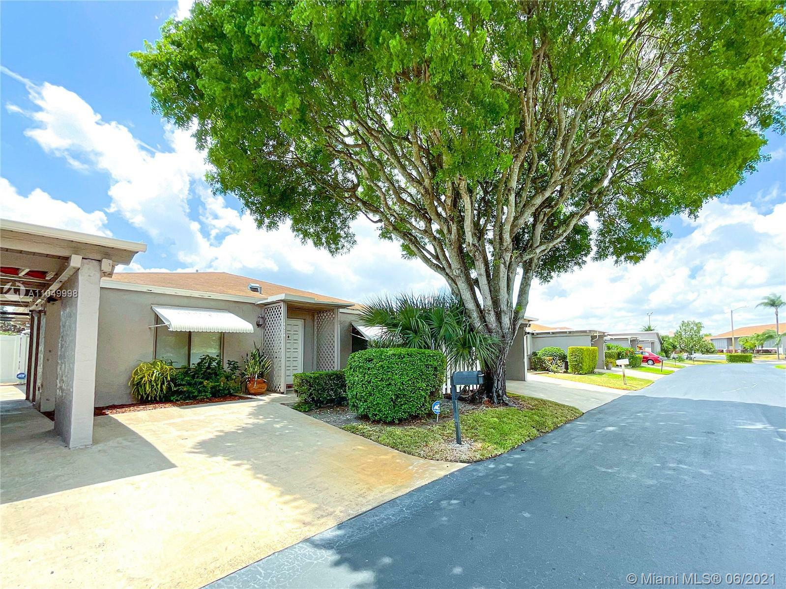 Property Photo:  14974 Wildflower Ln  FL 33446 