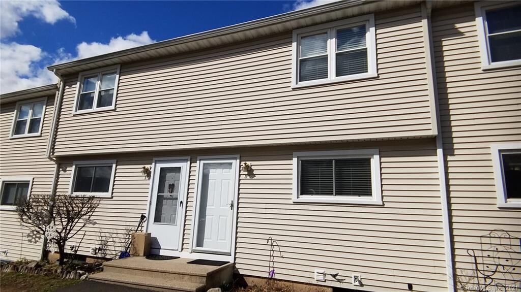 Property Photo: 1081 New Haven Road 3F CT 06770