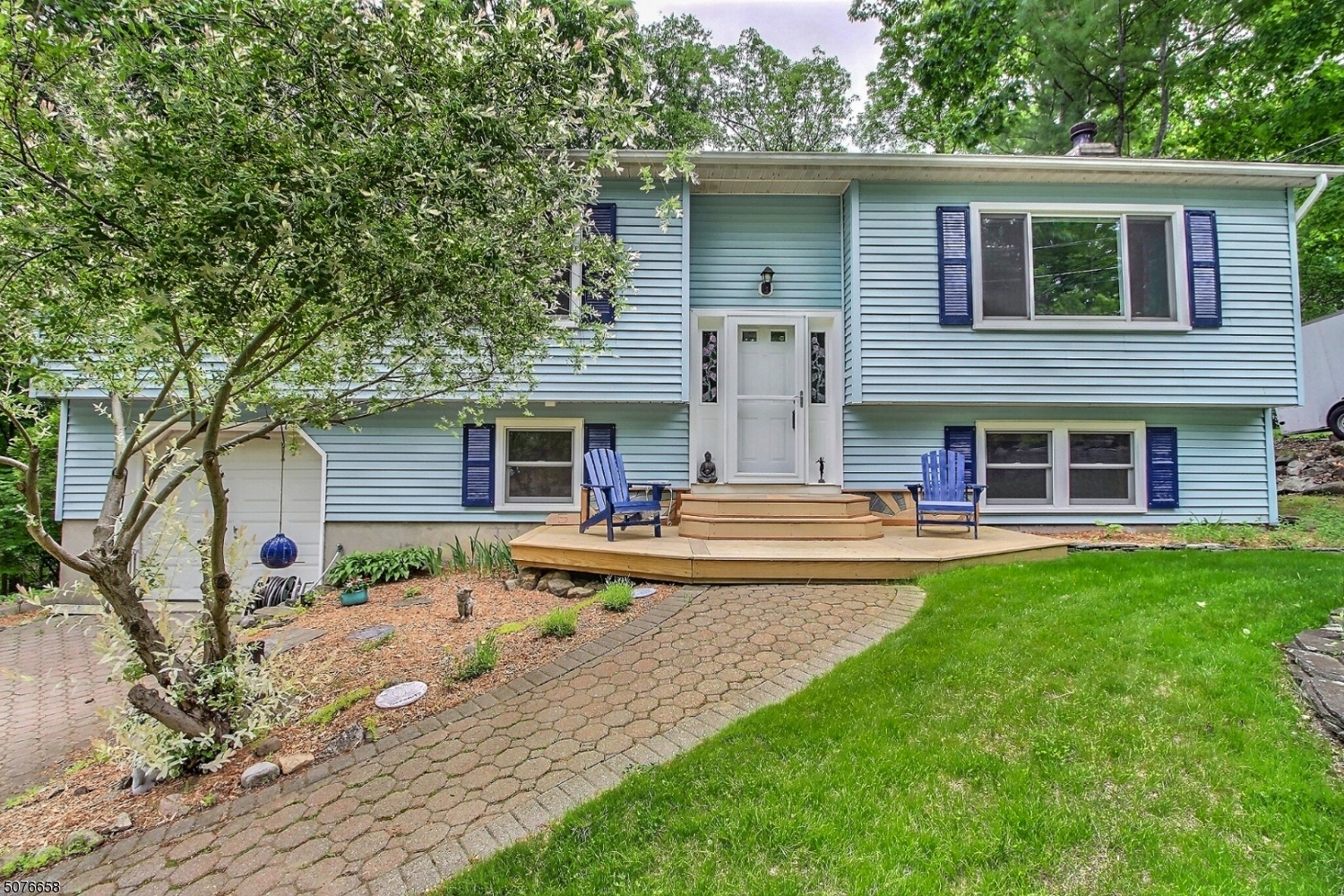 Property Photo: 5 Grey Trl NJ 07462