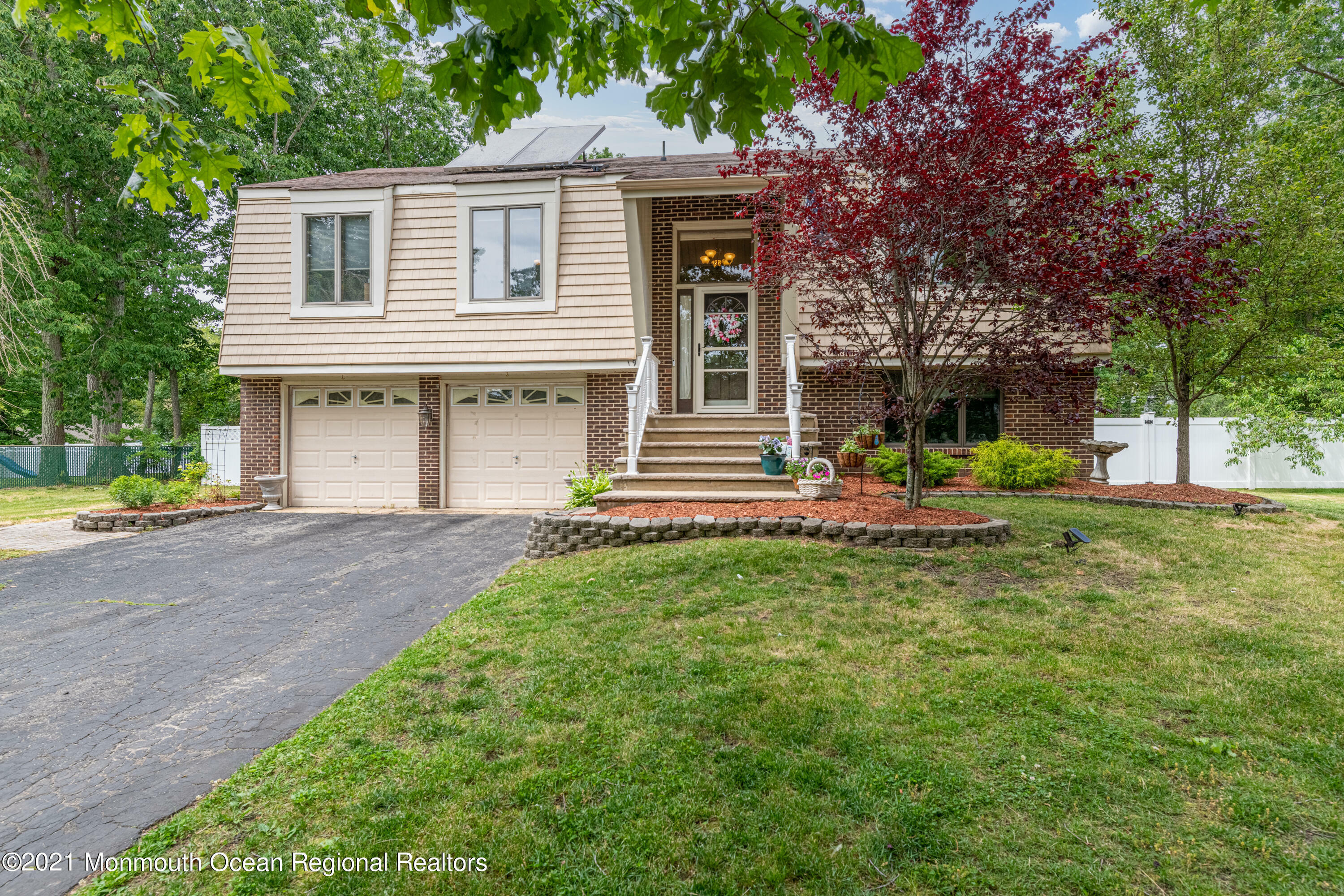 Property Photo: 19 Liverpool Court NJ 08527