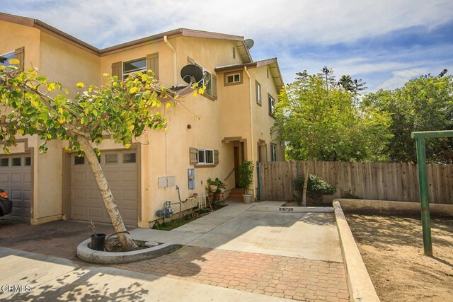 Property Photo:  256 S 12th Street  CA 93060 