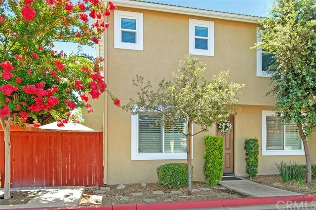 Property Photo:  27580 Darrington Avenue 2  CA 92562 