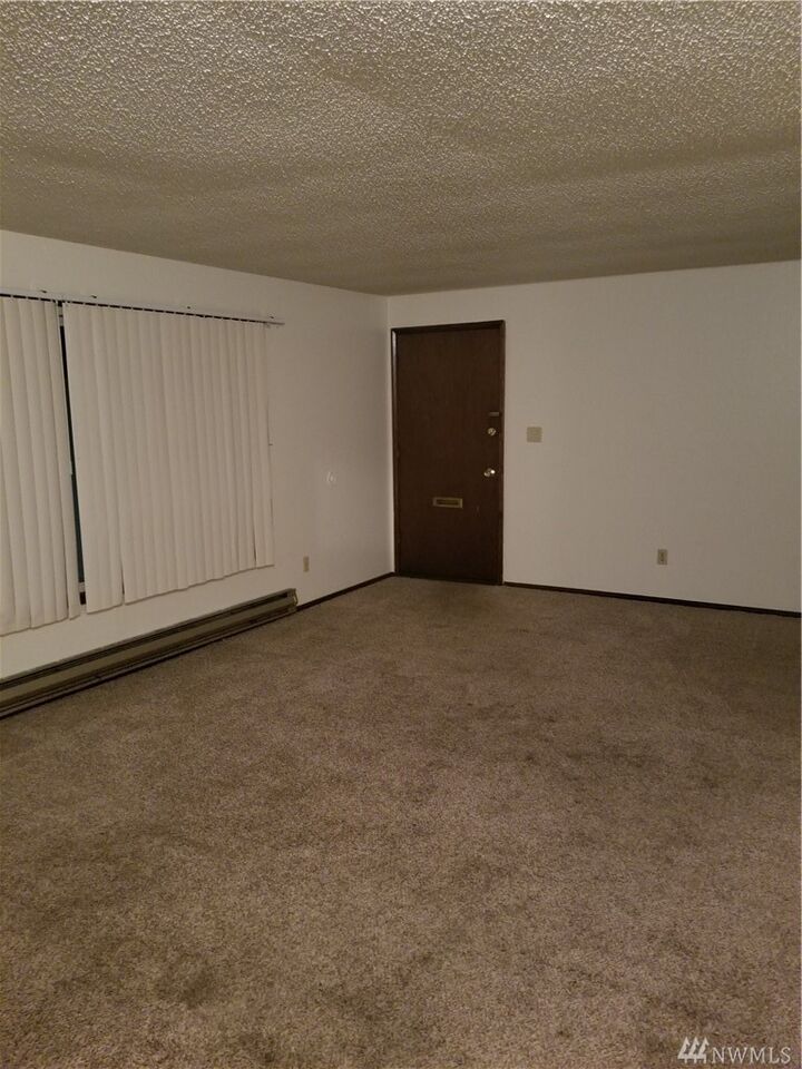 Property Photo: 712 N Scammel WA 98520