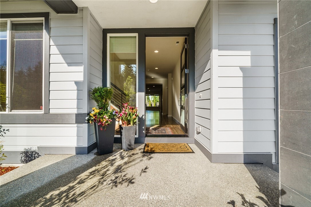 Property Photo:  14617  Overlook Drive E  WA 98391 