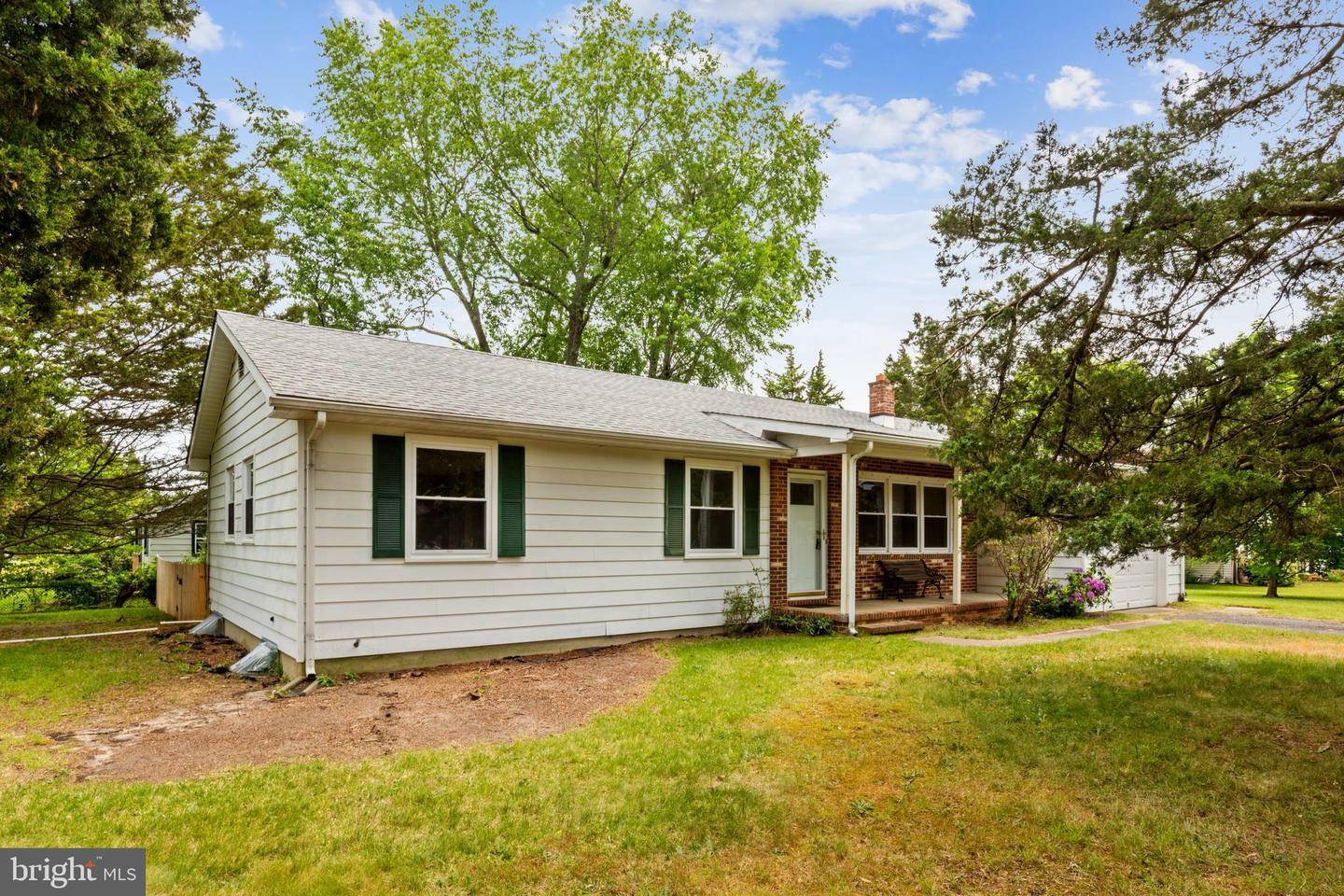 Property Photo: 2300 Buttonwood Lane NJ 08332