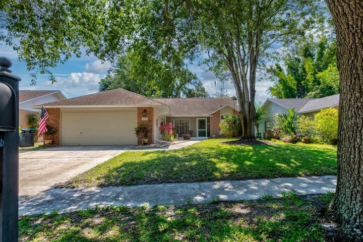 Property Photo:  10136 Cheshunt Drive  FL 32817 