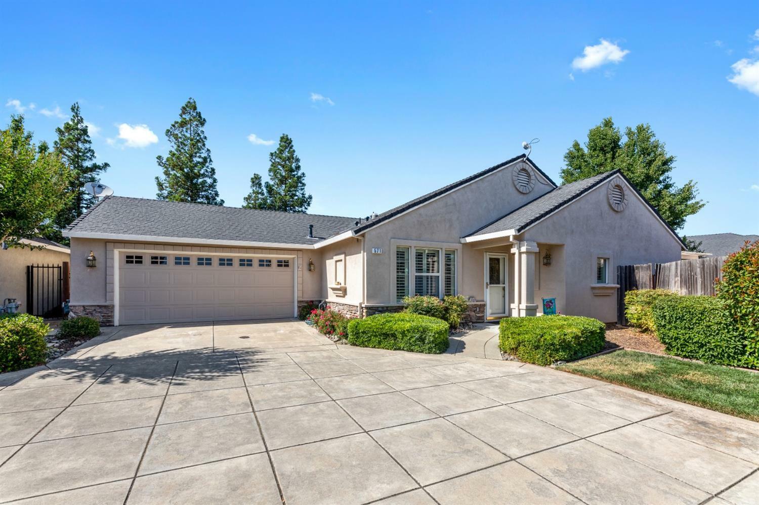 Property Photo:  571 Village Drive  CA 95632 