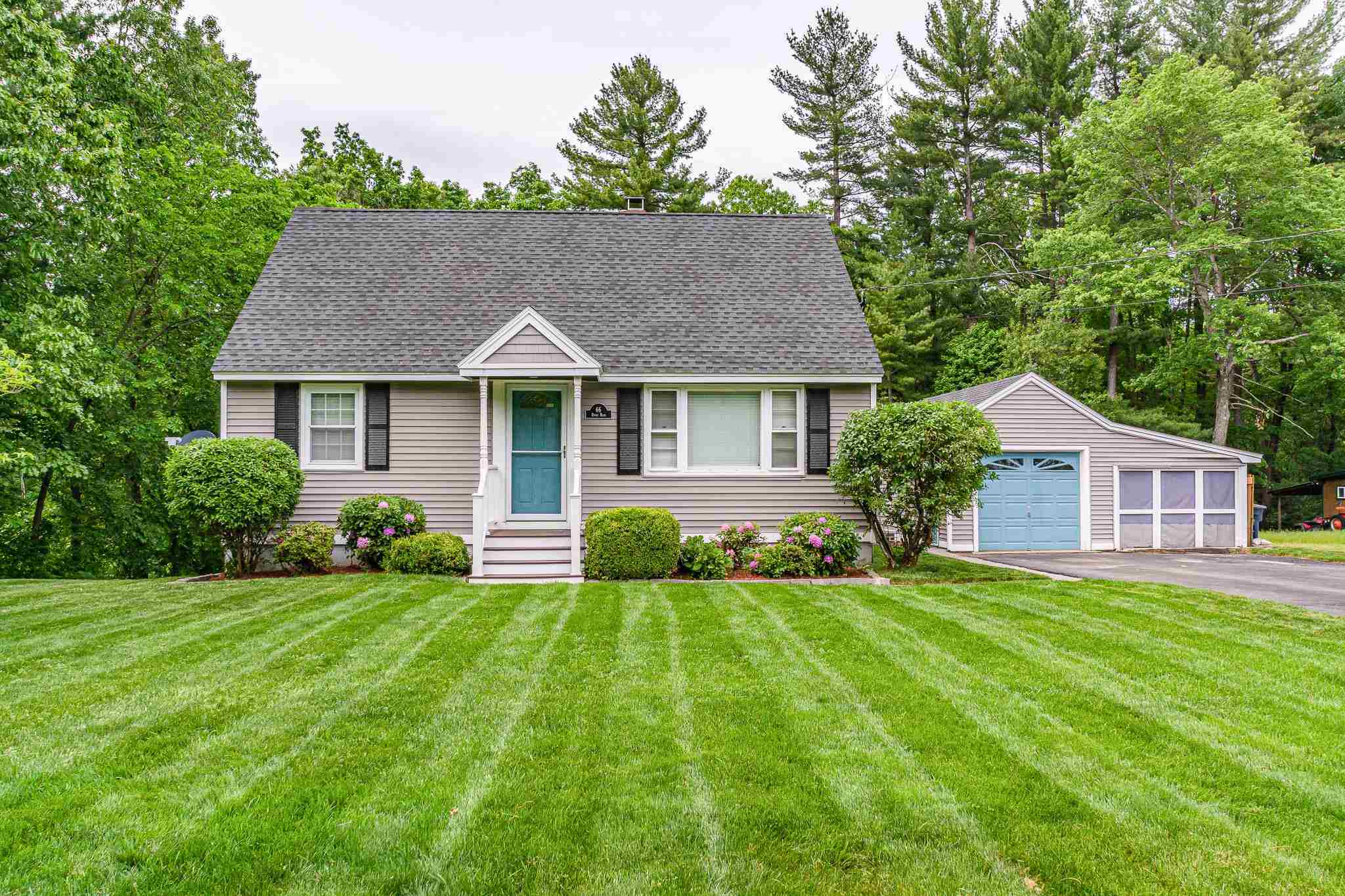 Property Photo: 66 Ridge Road NH 03062