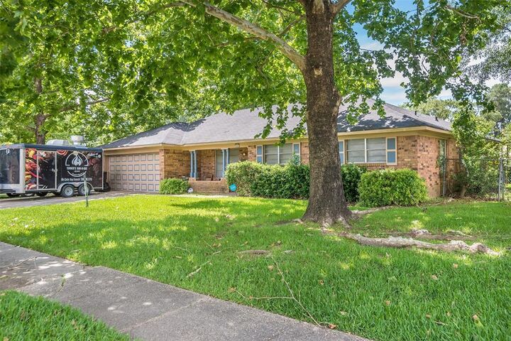 1901 Alma Street  Shreveport LA 71108 photo