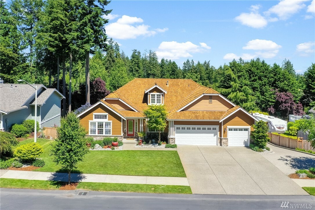 Property Photo:  4303 19th Ave NW  WA 98335 