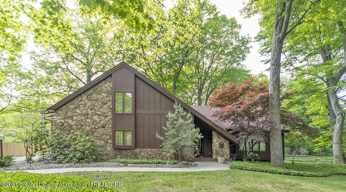 Property Photo:  4262 Sugar Maple Lane  MI 48864 