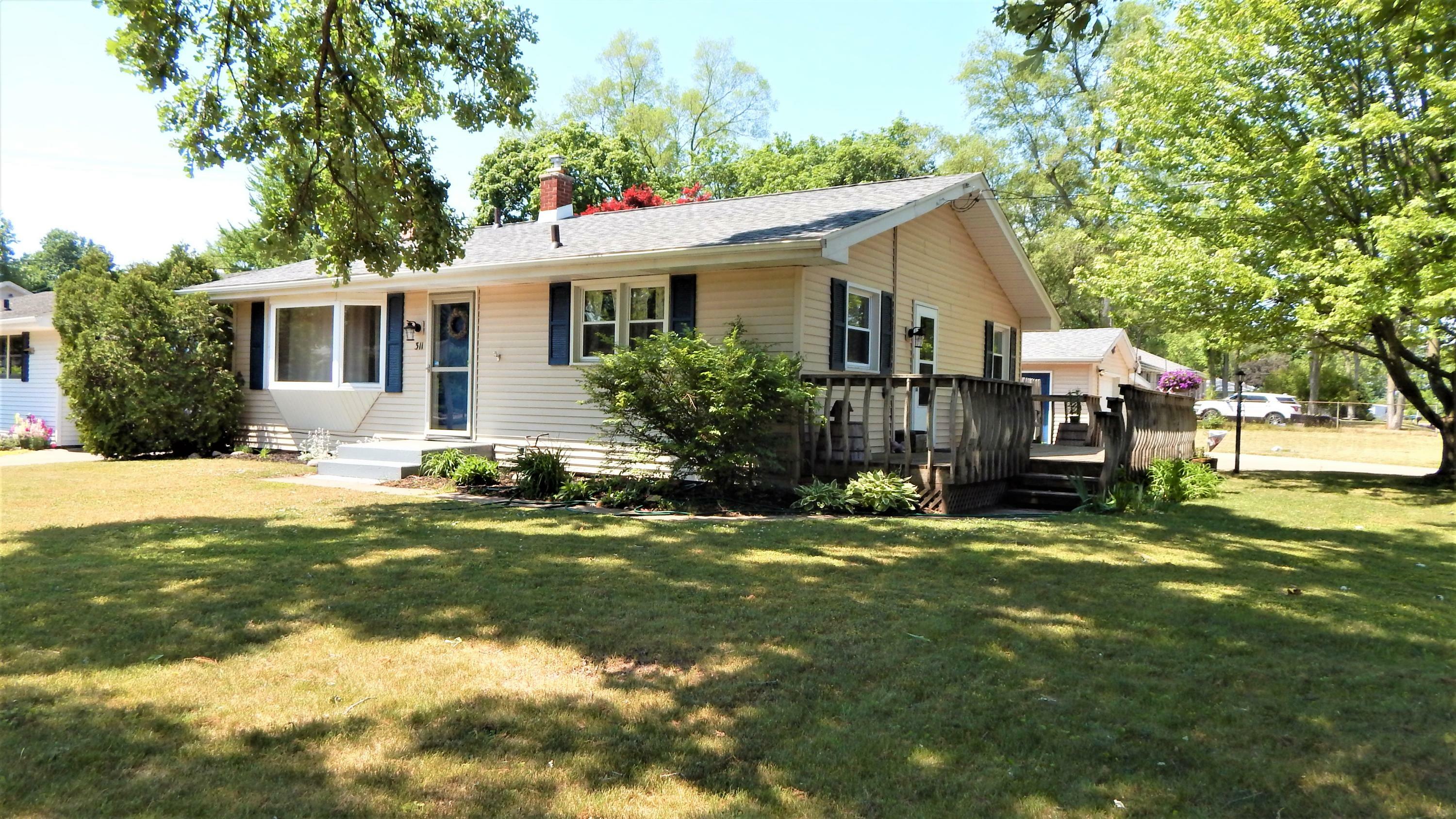 Property Photo:  311 24th Street N  MI 49037 