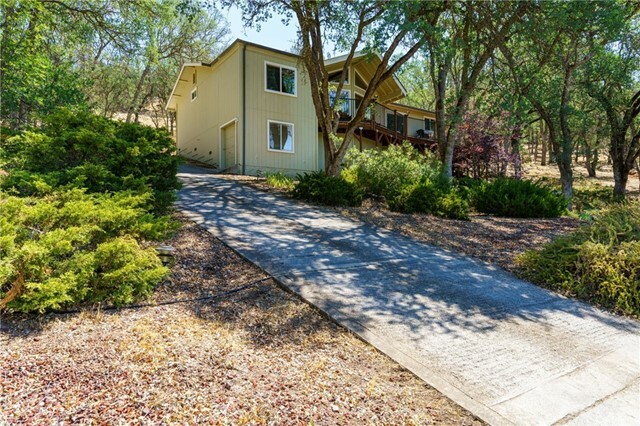 Property Photo:  18645 Maple Leaf Court  CA 95467 