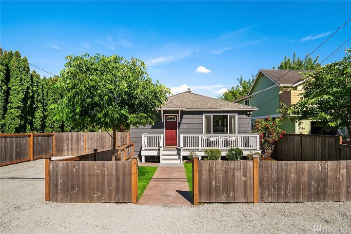 6544 18th Ave SW  Seattle WA 98106 photo