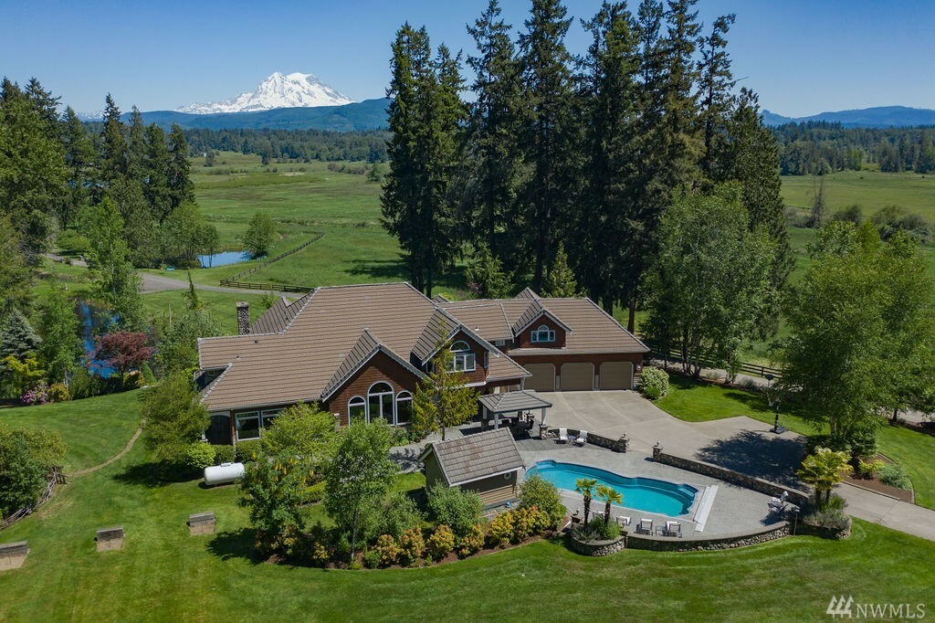 Property Photo:  8706 Jensen Rd E  WA 98328 