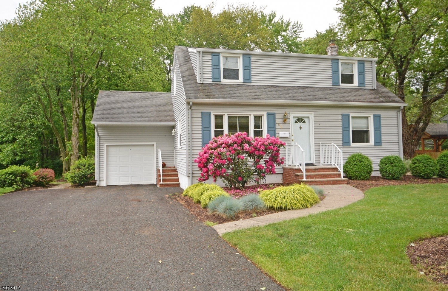 Property Photo: 188 Springfield Ave NJ 07922