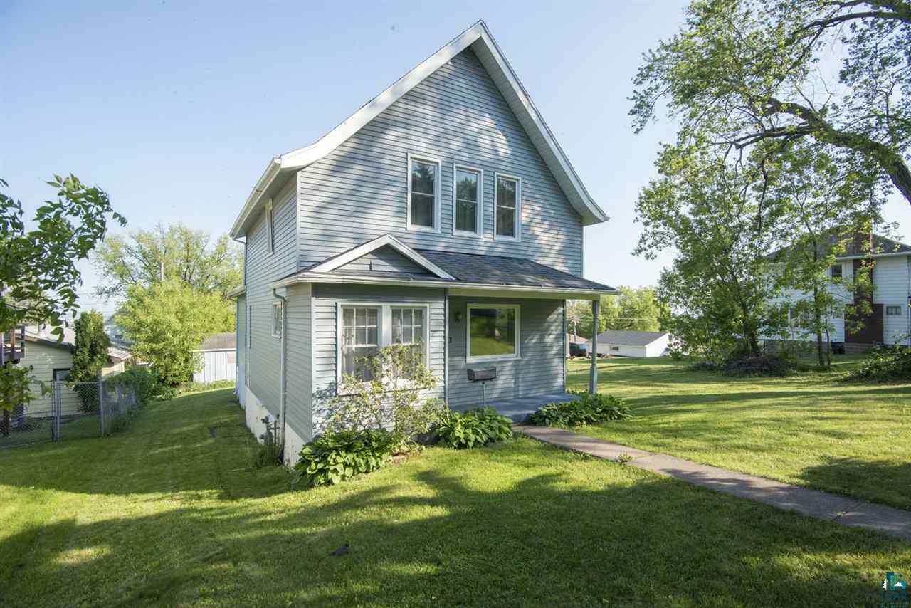 Property Photo:  2218 W 11th St  MN 55806 