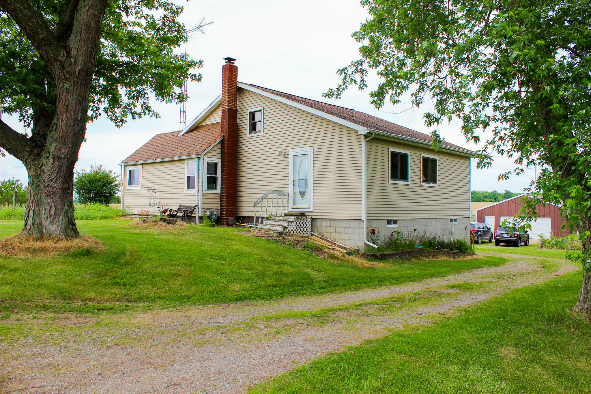 3333 Knowles Road  Hillsdale MI 49242 photo