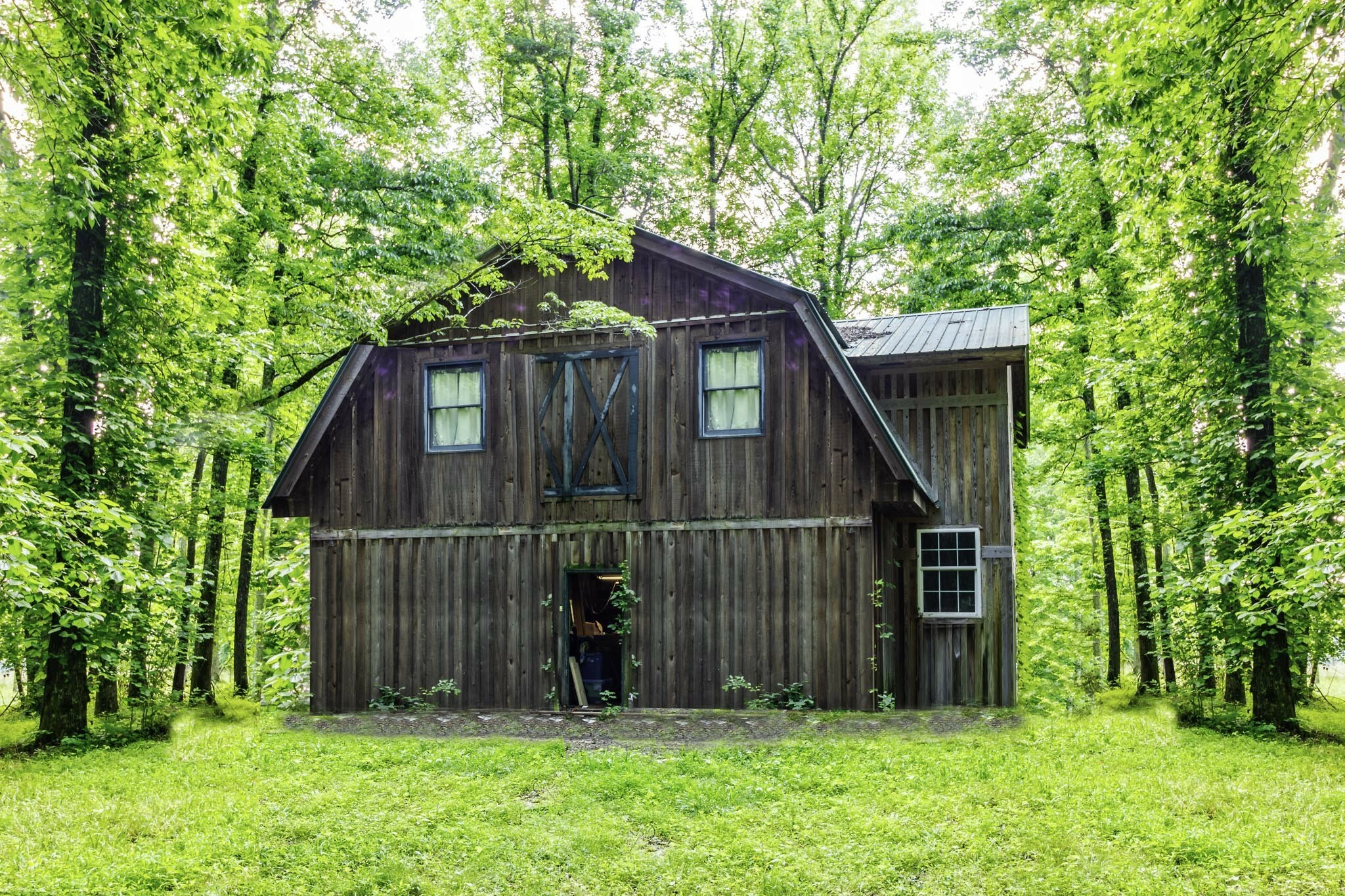 Property Photo:  1098 Carhart Ln  TN 38485 