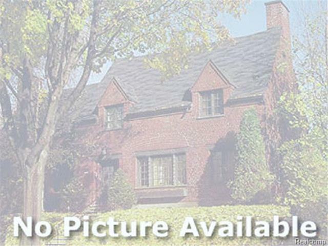 Property Photo: 2761 Windemere Road MI 48009