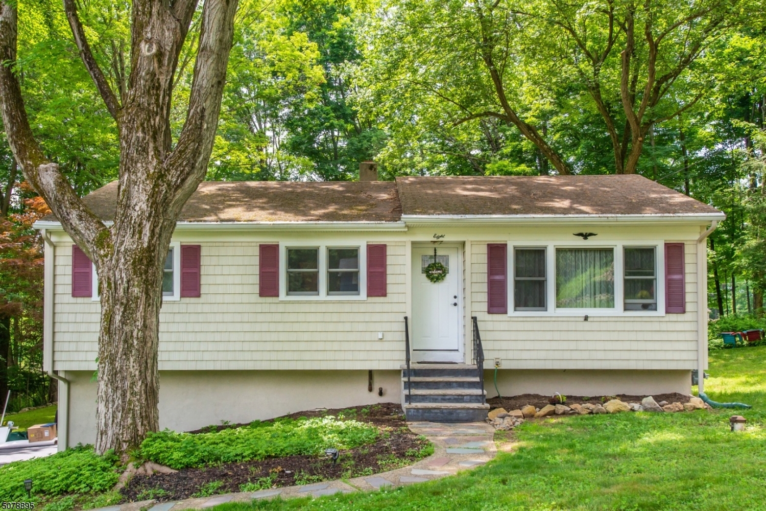 Property Photo: 8 Kern Dr NJ 07836
