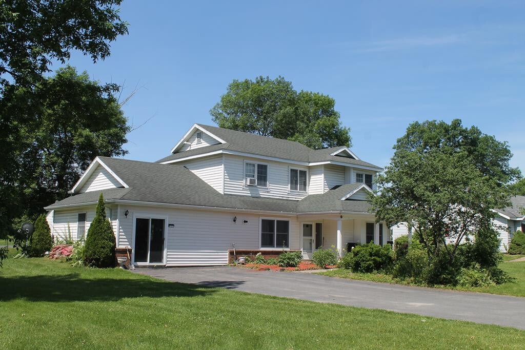 Property Photo: 1 Heritage Drive NY
