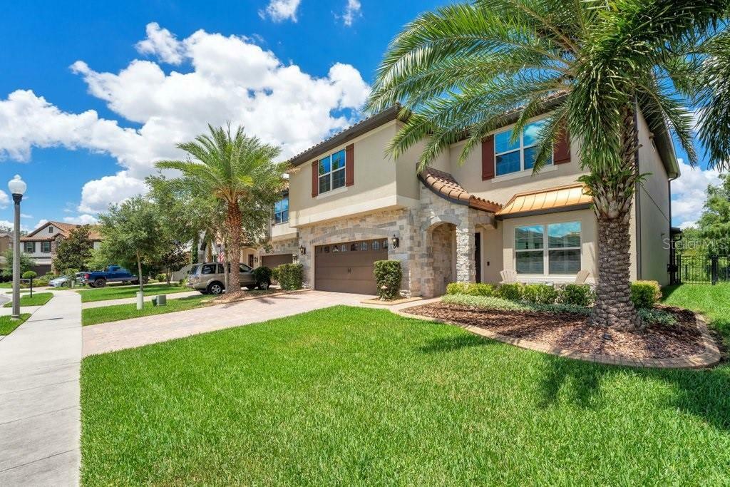 Property Photo: 546 Egret Place Drive FL 34787
