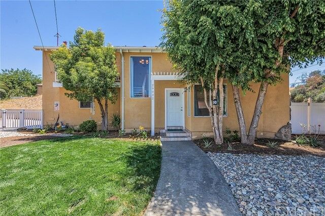 Property Photo:  29032 Morningside Drive  CA 91384 