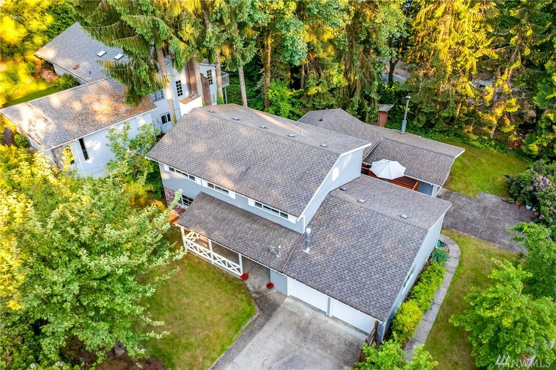 Property Photo: 17615 NE 8th Place WA 98008