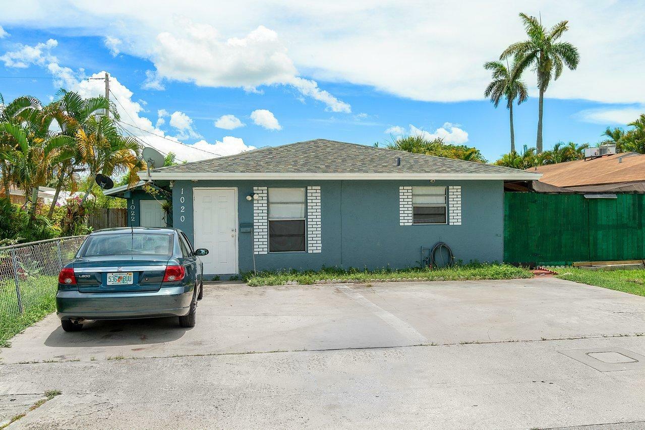 Property Photo:  1020 Green Street  FL 33405 