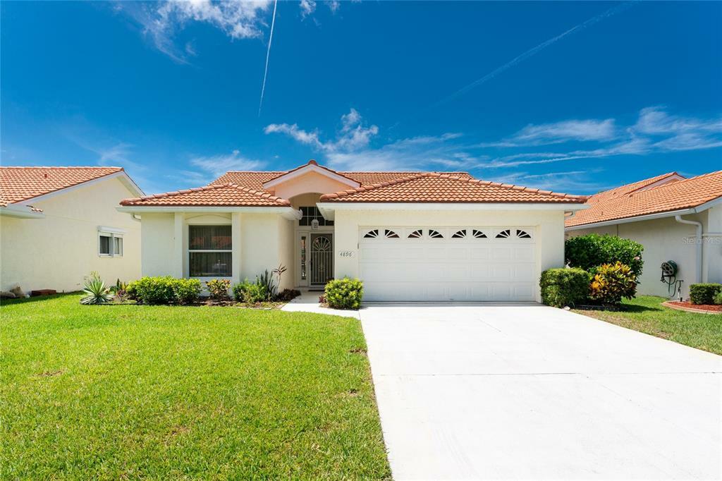 Property Photo:  4896 Tamarack Trail  FL 34293 