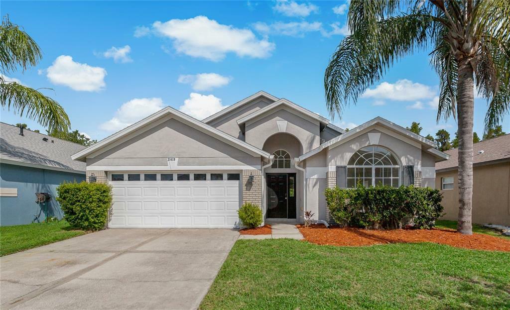 Property Photo: 31419 Wrencrest Drive FL 33543