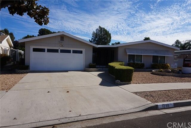 Property Photo: 1298 Jasmine Way CA 92545