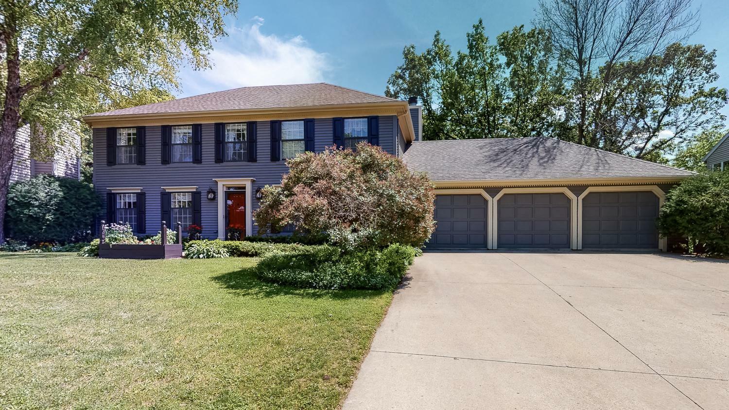Property Photo: 1429 Woodview Lane SW MN 55902