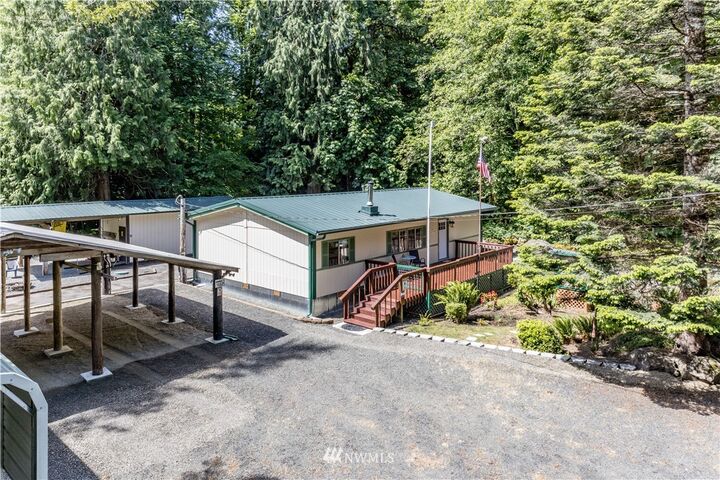 Property Photo: 751 Mountain Trail Road WA 98320