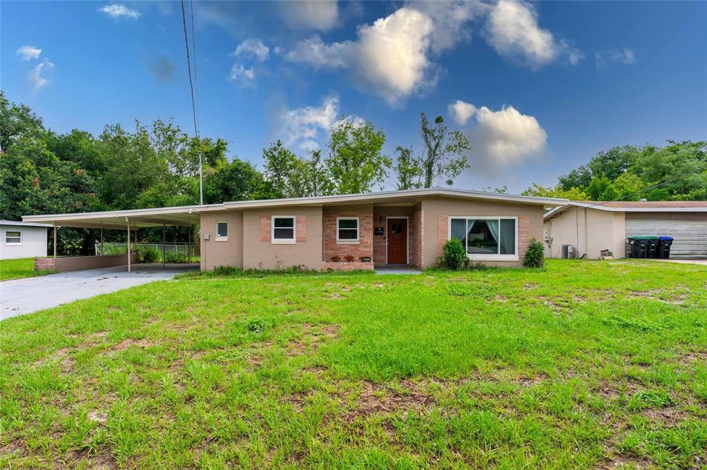 5611 Gleneagle Road  Orlando FL 32808 photo