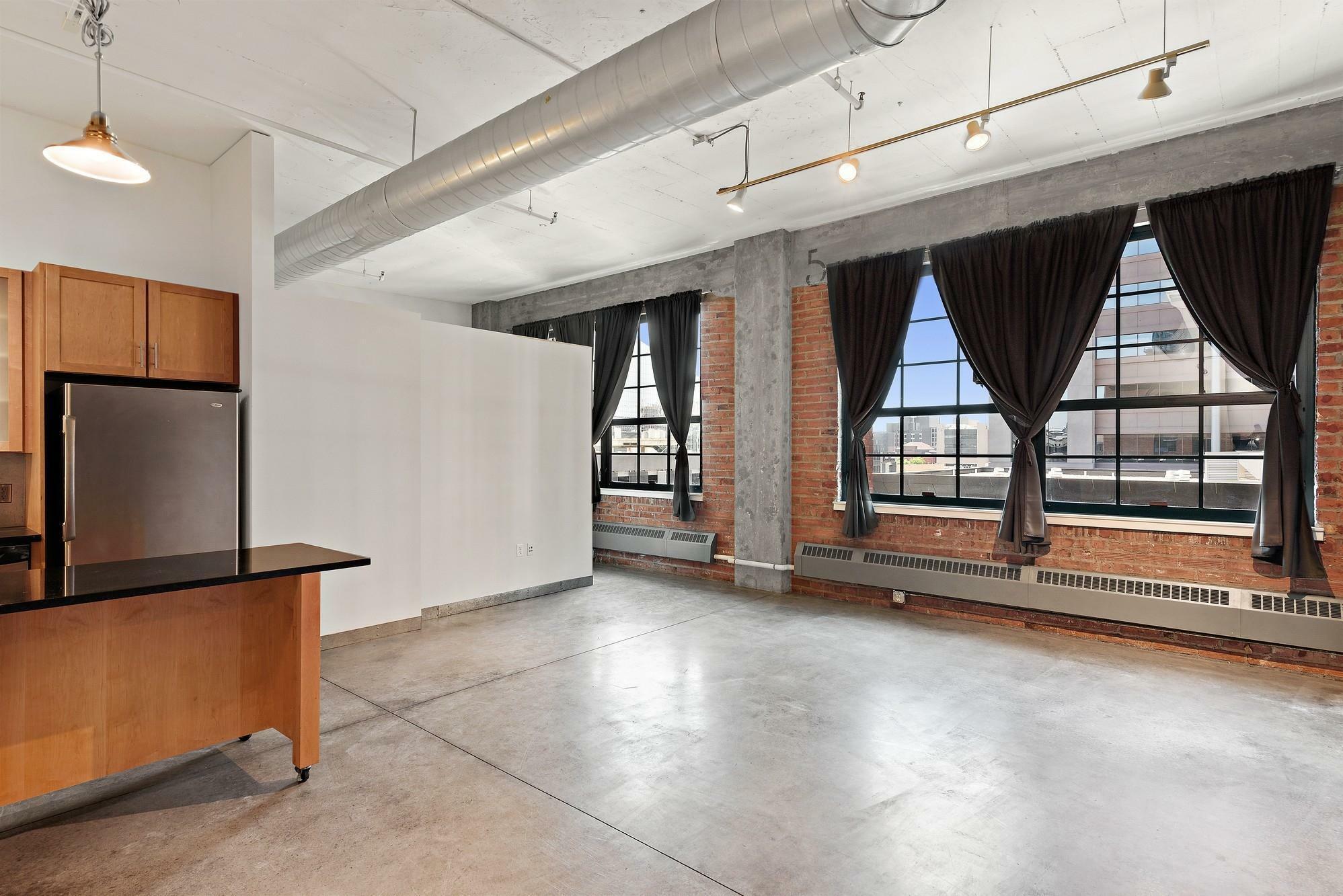 Property Photo:  250 Park Avenue 503  MN 55415 