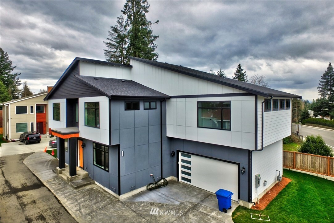 Property Photo:  16640 Military Road S  WA 98188 