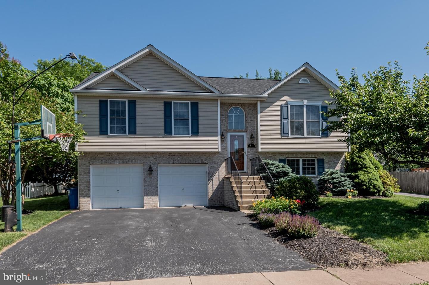 Property Photo:  61 Bancroft Street  MD 21787 