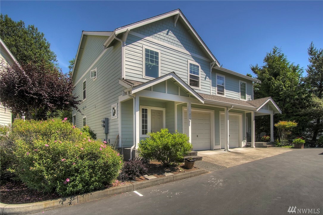 Property Photo: 10589 NE Kingston Meadows Cir WA 98346