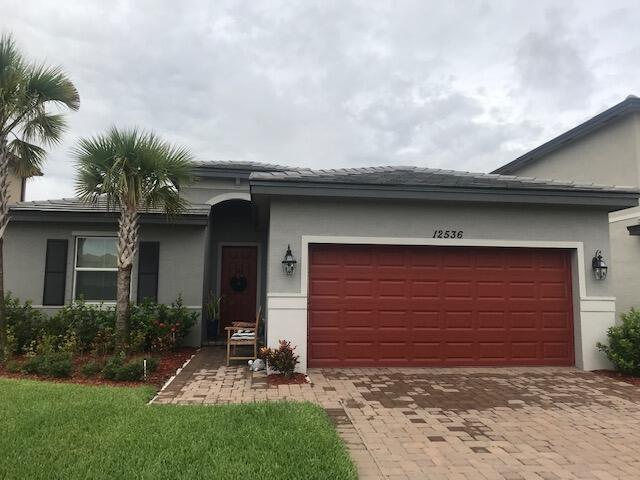 Property Photo: 12536 NW Stanis Lane FL 34987
