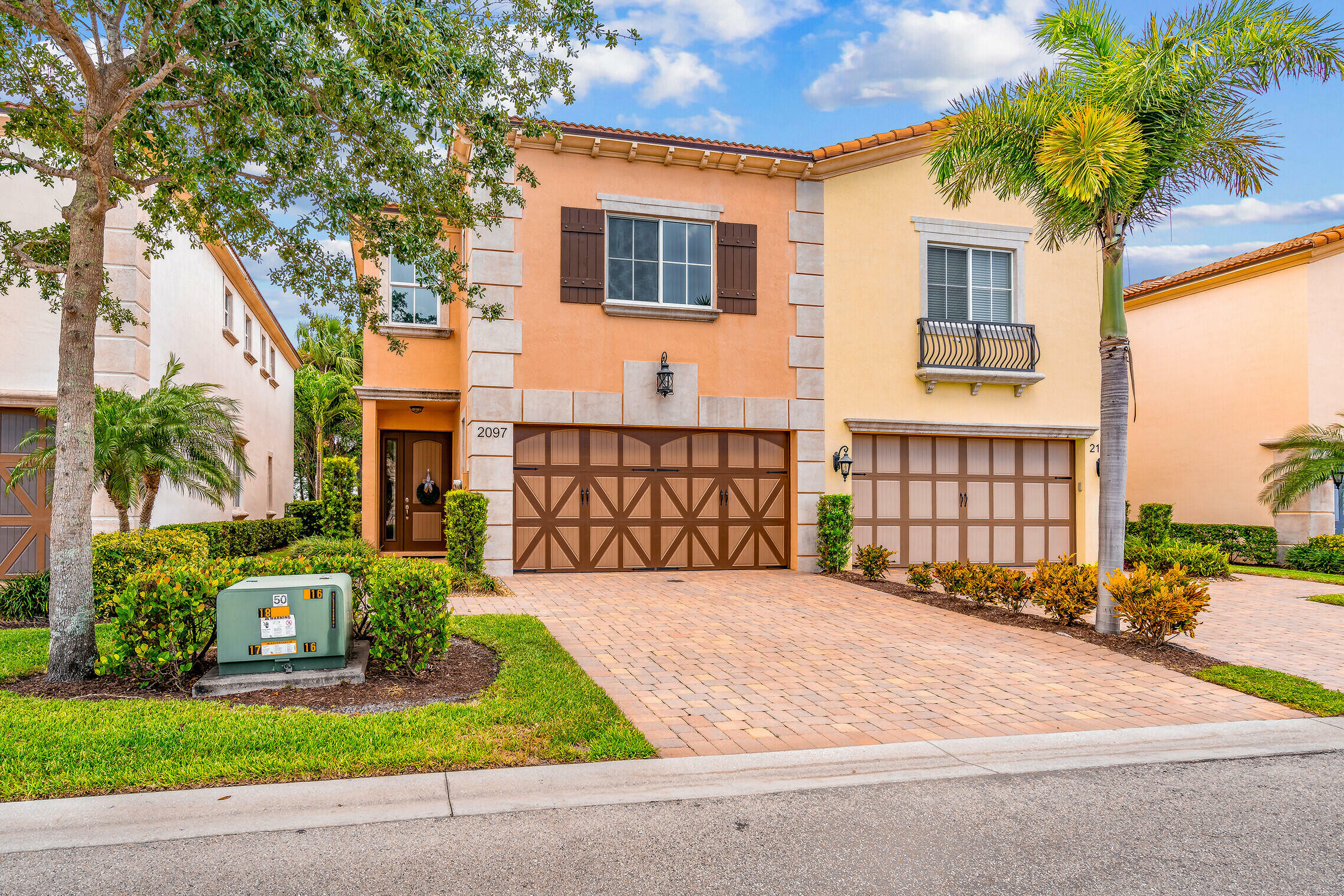 Property Photo: 2097 Foxtail View Court FL 33411
