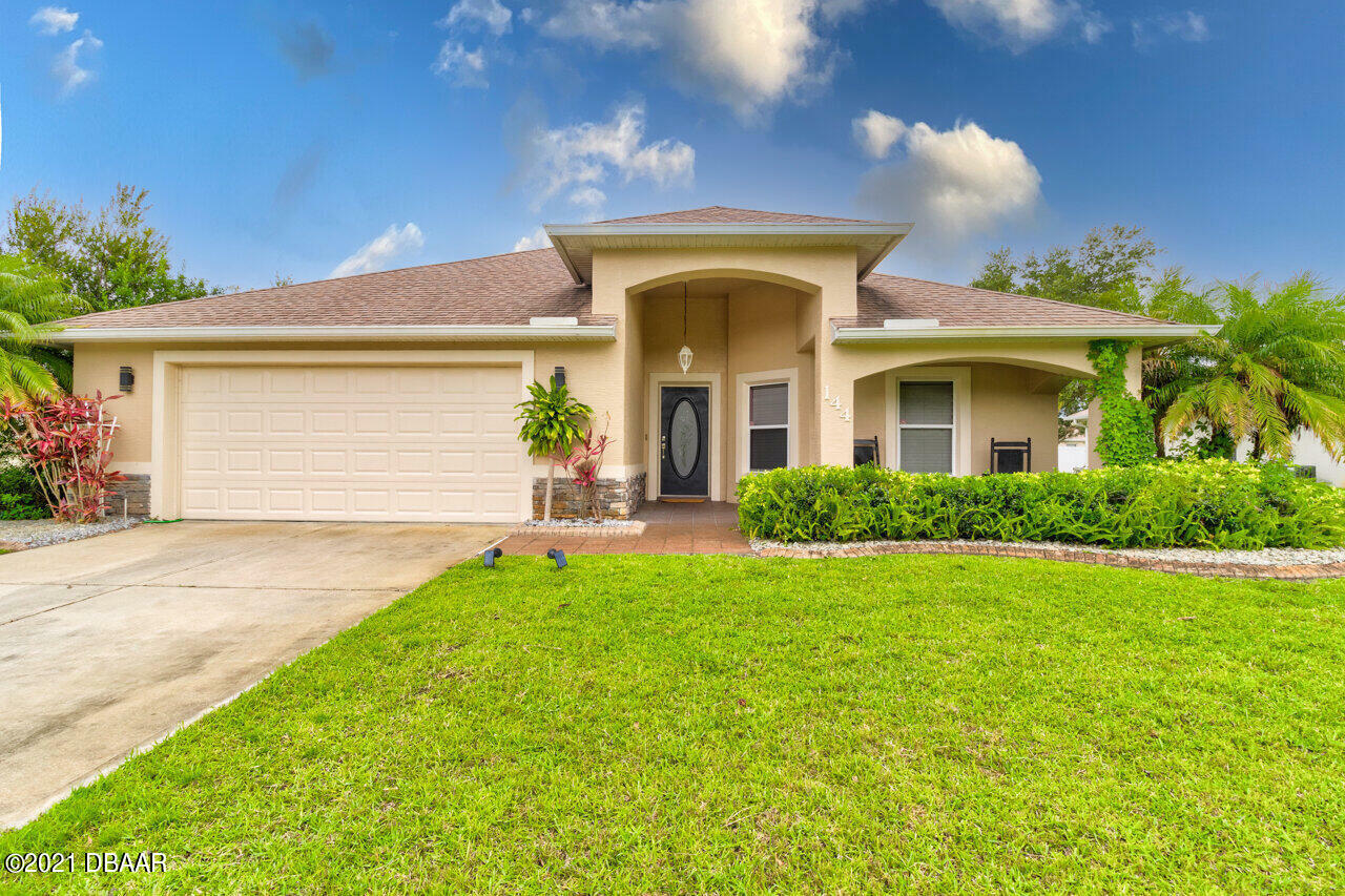 Property Photo:  144 Grey Dapple Way  FL 32174 